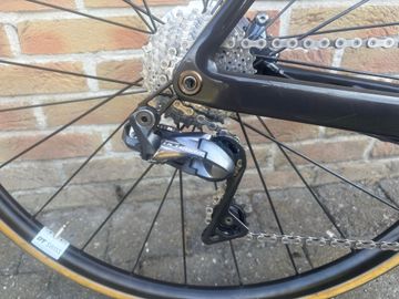 Scott Addict Shimano Ultegra Di2 2023 Road & Gravel d'occasion — image 5 sur 13