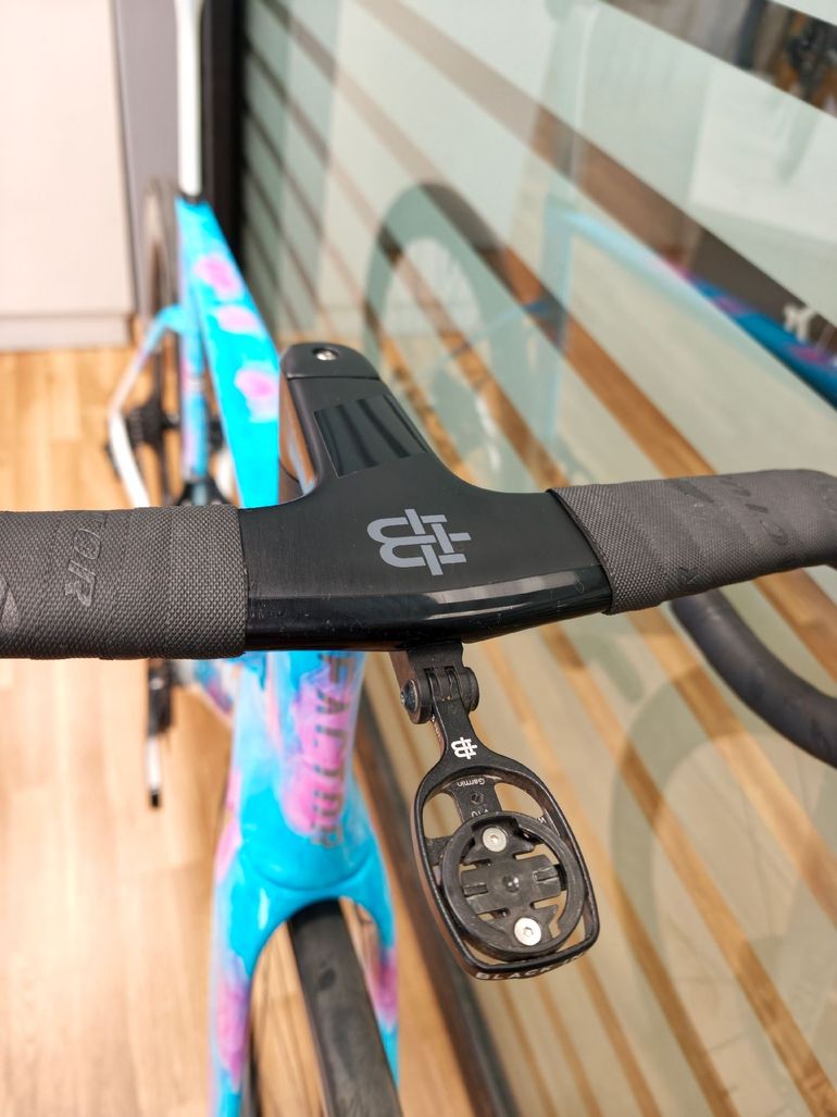 Tweedehands Factor Ostro Shimano Dura Ace Di2 2026 Road & Gravel — afbeelding 9 van 22