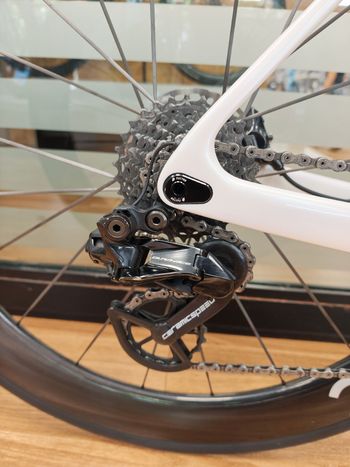 Tweedehands Factor Ostro Shimano Dura Ace Di2 2026 Road & Gravel — afbeelding 3 van 22