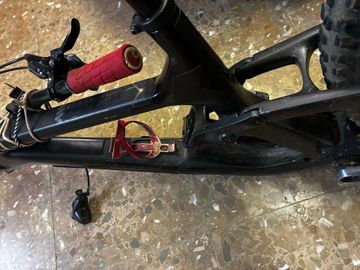 Trek Slash 9.8 GX 2021 Frameset 2021 Mountainbike d'occasion — image 6 sur 8