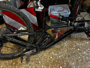 Trek Slash 9.8 GX 2021 Frameset 2021 Mountainbike d'occasion — image 2 sur 8