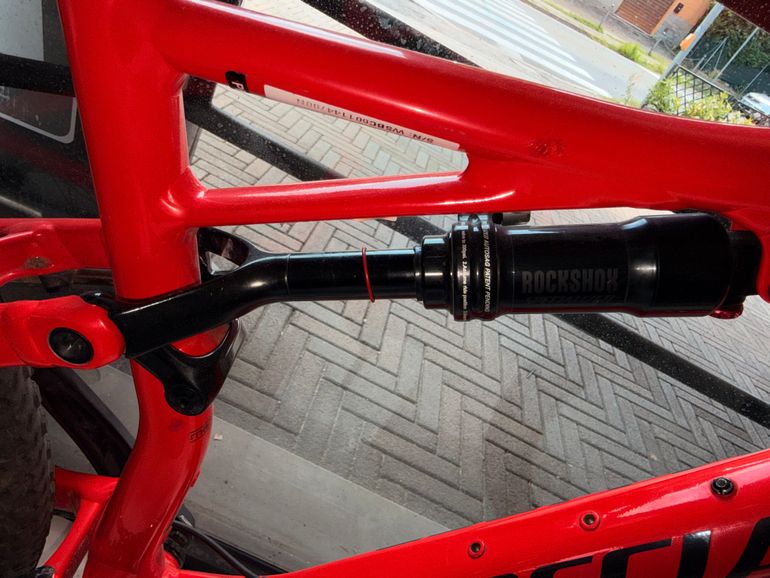 Gebrauchtes Specialized Epic EVO 2021 Mountainbike, Rot — Bild 2 von 7