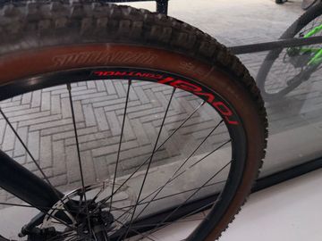 Used Specialized Epic EVO 2018 Mountainbike, Red — image 7 of 7