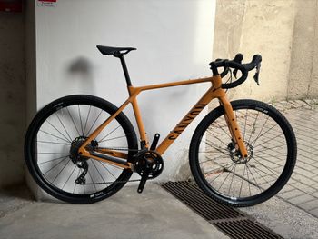 Used Canyon Grizl CF SL 7 2022 2022 Road & Gravel