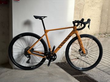 Canyon Grizl CF SL 7 2022 2022 Road & Gravel usato, Arancione — immagine 1 di 16