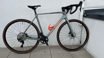 Brugt CUBE CROSS RACE C:62 PRO 2023 2023 Road & Gravel — billede 1 af 12