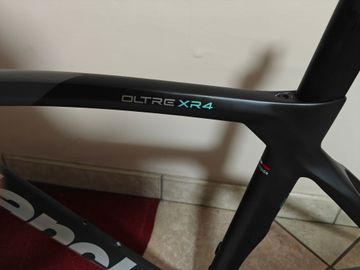 Used Bianchi Oltre XR4 Frame Kit 2024 Frameset 2024 Road & Gravel, Light Gray — image 4 of 5