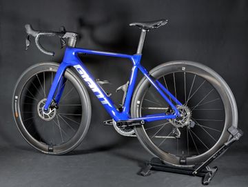 Gebrauchtes Giant Propel Advanced 1 2024 2024 Road & Gravel, Blau — Bild 6 von 20