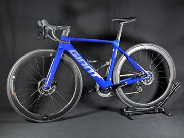 Gebrauchtes Giant Propel Advanced 1 2024 2024 Road & Gravel, Blau — Bild 4 von 20
