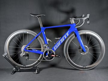 Giant Propel Advanced 1 2024 2024 Road & Gravel d'occasion