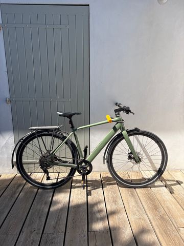 Orbea VIBE H30 2021 2021 Urban & Touring usato