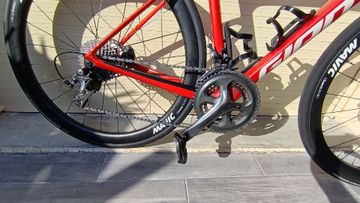 Tweedehands Giant Defy Advanced 3 2022 2022 Road & Gravel — afbeelding 3 van 6