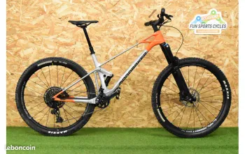 Brugt Mondraker RAZE CARBON R 2023 2023 MTB