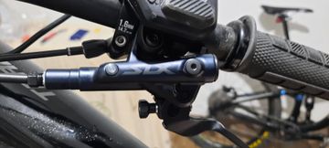 Gebrauchtes Giant E+ SX 1 Pro 2019 Mountainbike, Hellgrau — Bild 5 von 6