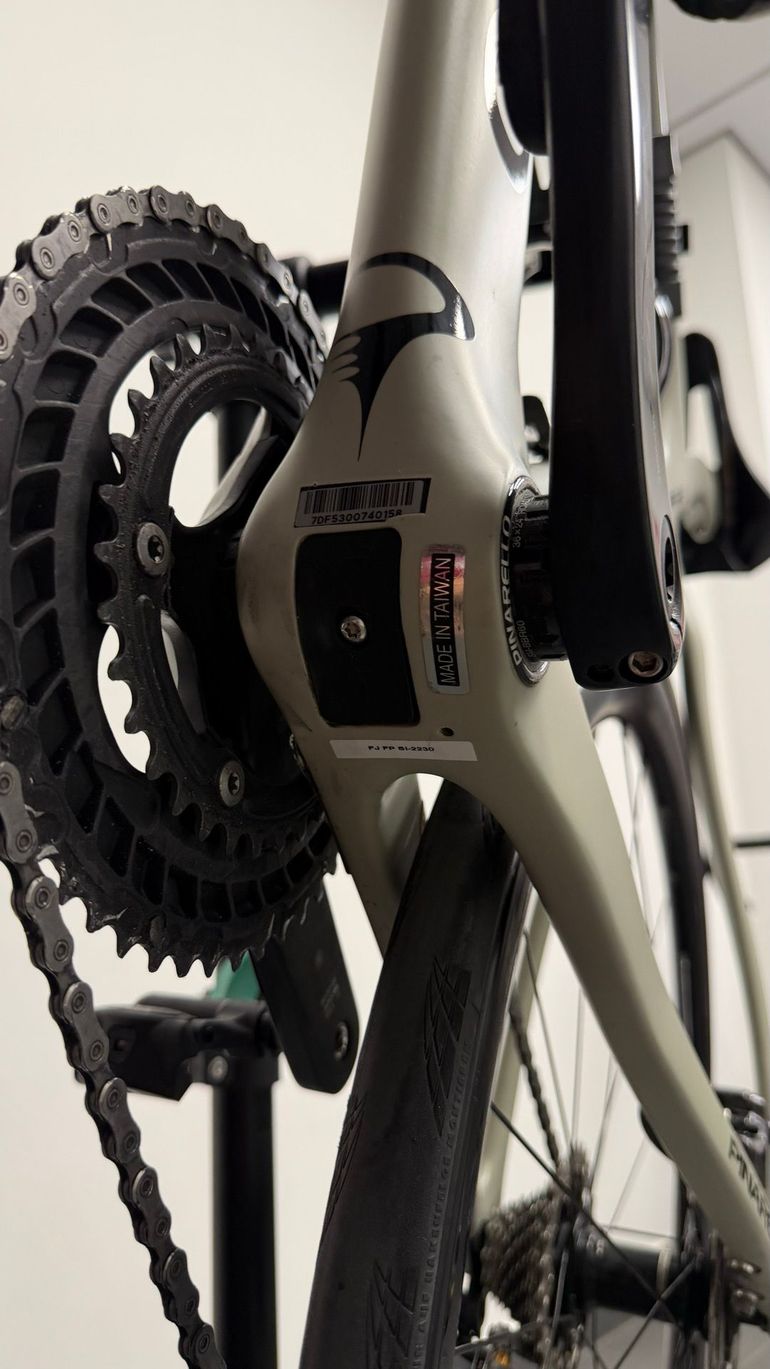 Pinarello Paris Shimano 105 Di2 2022 Road & Gravel d'occasion — image 15 sur 15