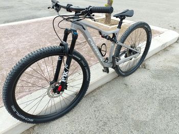 Brugt Orbea OIZ H30 2024 2024 Mountainbike — billede 3 af 8