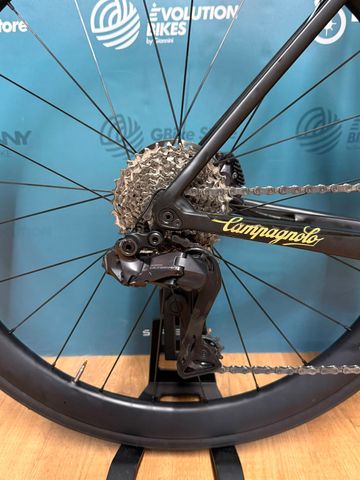 Brugt Colnago V3Rs Team UAE Emirates Disc 2024 Road & Gravel — billede 2 af 8