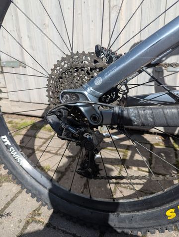 Canyon Strive AL 6.0 2018 2018 Mountainbike de segunda mano, Gris claro — imagen 3 de 6