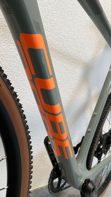 Used CUBE CROSS RACE C:62 PRO 2023 2023 Road & Gravel, Light Gray — image 12 of 14