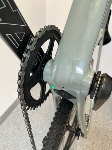 Used CUBE CROSS RACE C:62 PRO 2023 2023 Road & Gravel, Light Gray — image 7 of 14