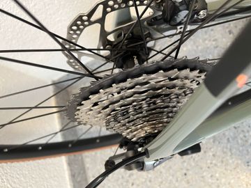 Used CUBE CROSS RACE C:62 PRO 2023 2023 Road & Gravel, Light Gray — image 5 of 14