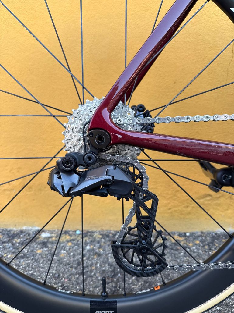 Giant Propel Advanced Pro 0 2024 2024 Road & Gravel usato, Rosso — immagine 9 di 10
