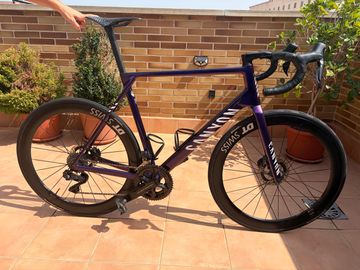 Gebrauchtes Canyon Ultimate CFR Di2 Aero 2025 2025 Road & Gravel