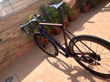 Brugt Canyon Ultimate CFR Di2 Aero 2025 2025 Road & Gravel — billede 4 af 4