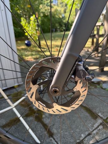Used AVENGER Everest 2025 Road & Gravel, Light Gray — image 7 of 18