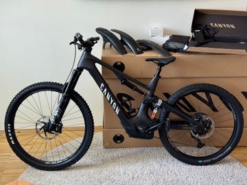 Canyon Spectral:ON CF 8 2023 2023 Mountainbike usato, Nero — immagine 20 di 20
