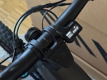 Canyon Spectral:ON CF 8 2023 2023 Mountainbike usato, Nero — immagine 6 di 20
