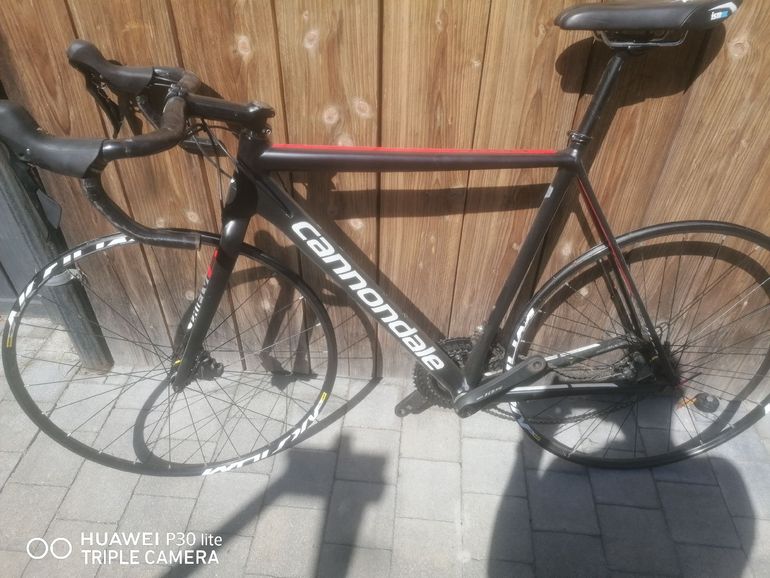 Used Cannondale Caad Shimano 105 2018 Road & Gravel, Black — image 2 of 3