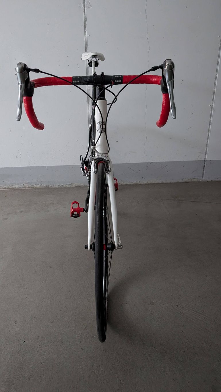 Used Cannondale Synapse Carbon 2009 Road & Gravel, Black — image 2 of 4
