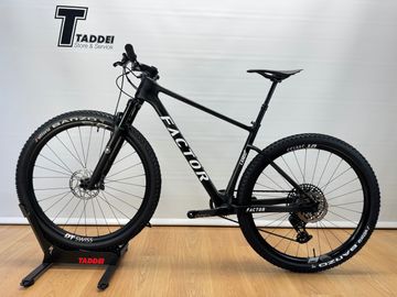 Used Factor Lando HT Taglia M - 2024 2024 Mountainbike, Black — image 3 of 26