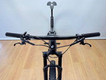 Used Factor Lando HT Taglia M - 2024 2024 Mountainbike, Black — image 17 of 26