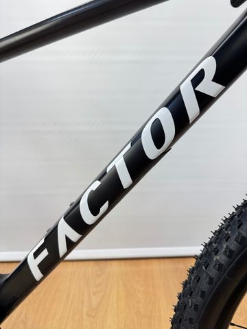 Used Factor Lando HT Taglia M - 2024 2024 Mountainbike, Black — image 16 of 26
