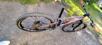 BMC FOURSTROKE 01 THREE 2019 Frameset 2019 Mountainbike usato, Grigio chiaro — immagine 4 di 5