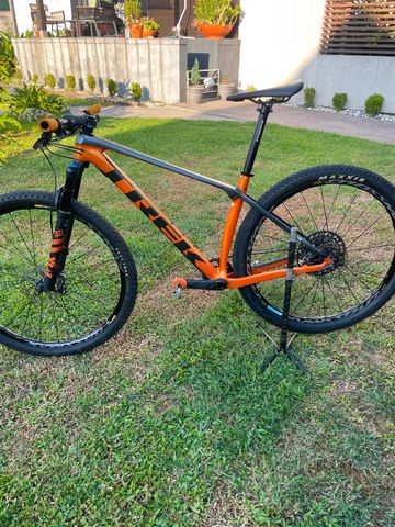Brugt Trek Procaliber 9.8 2022 2022 Mountainbike — billede 2 af 9