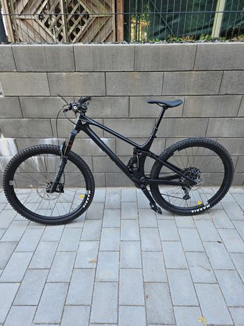 Brugt YT Industries Izzo 29 CORE 2 CF 2025 2025 Mountainbike — billede 3 af 5