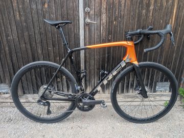 Used Trek Émonda SL 7 2022 2022 Road & Gravel