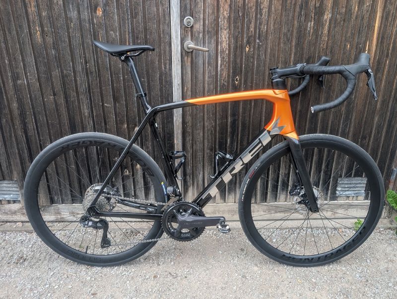 Used Trek Émonda SL 7 2022 2022 Road & Gravel