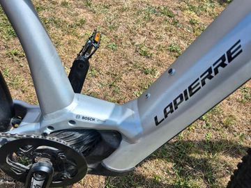 Used Lapierre e-Explorer 8.7 High 2023 2023 Urban, Light Gray — image 5 of 10