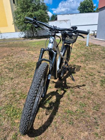 Used Lapierre e-Explorer 8.7 High 2023 2023 Urban, Light Gray — image 4 of 10