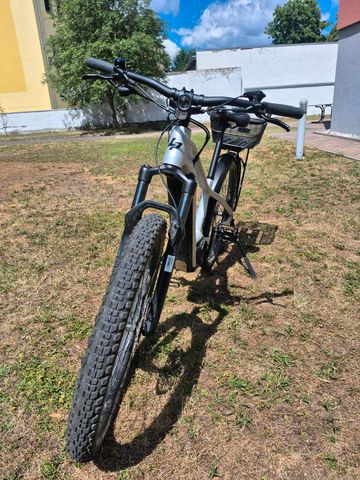 Used Lapierre e-Explorer 8.7 High 2023 2023 Urban, Light Gray — image 4 of 10
