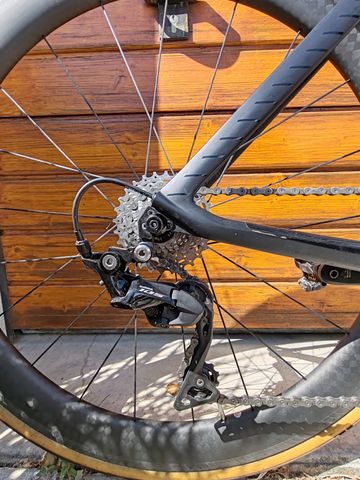 Used Canyon Speedmax CF 7.0 2020 2020 Road & Gravel, Black — image 4 of 8