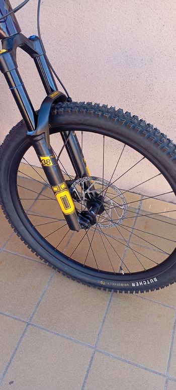 Brugt Specialized Turbo Levo SRAM GX Eagle AXS 2025 Mountainbike — billede 25 af 26