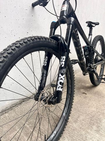 Brugt Marin Alpine Trail Carbon 2 2022 2022 Mountainbike — billede 2 af 6