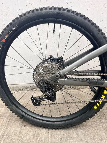 Brugt Marin Alpine Trail Carbon 2 2022 2022 Mountainbike — billede 4 af 6