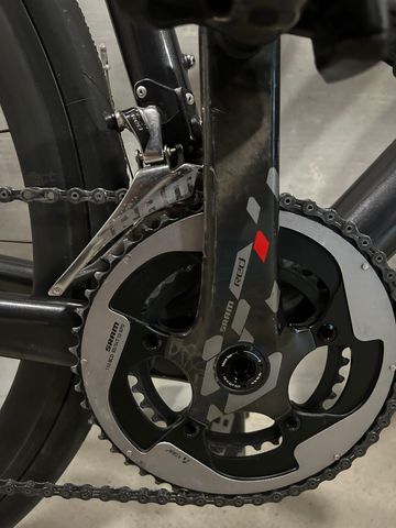 Used Specialized Roubaix SRAM Red 2017 Road & Gravel, Black — image 4 of 5