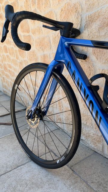 Brugt Canyon Ultimate CF SL 7 eTap 2023 2023 Road & Gravel — billede 4 af 6
